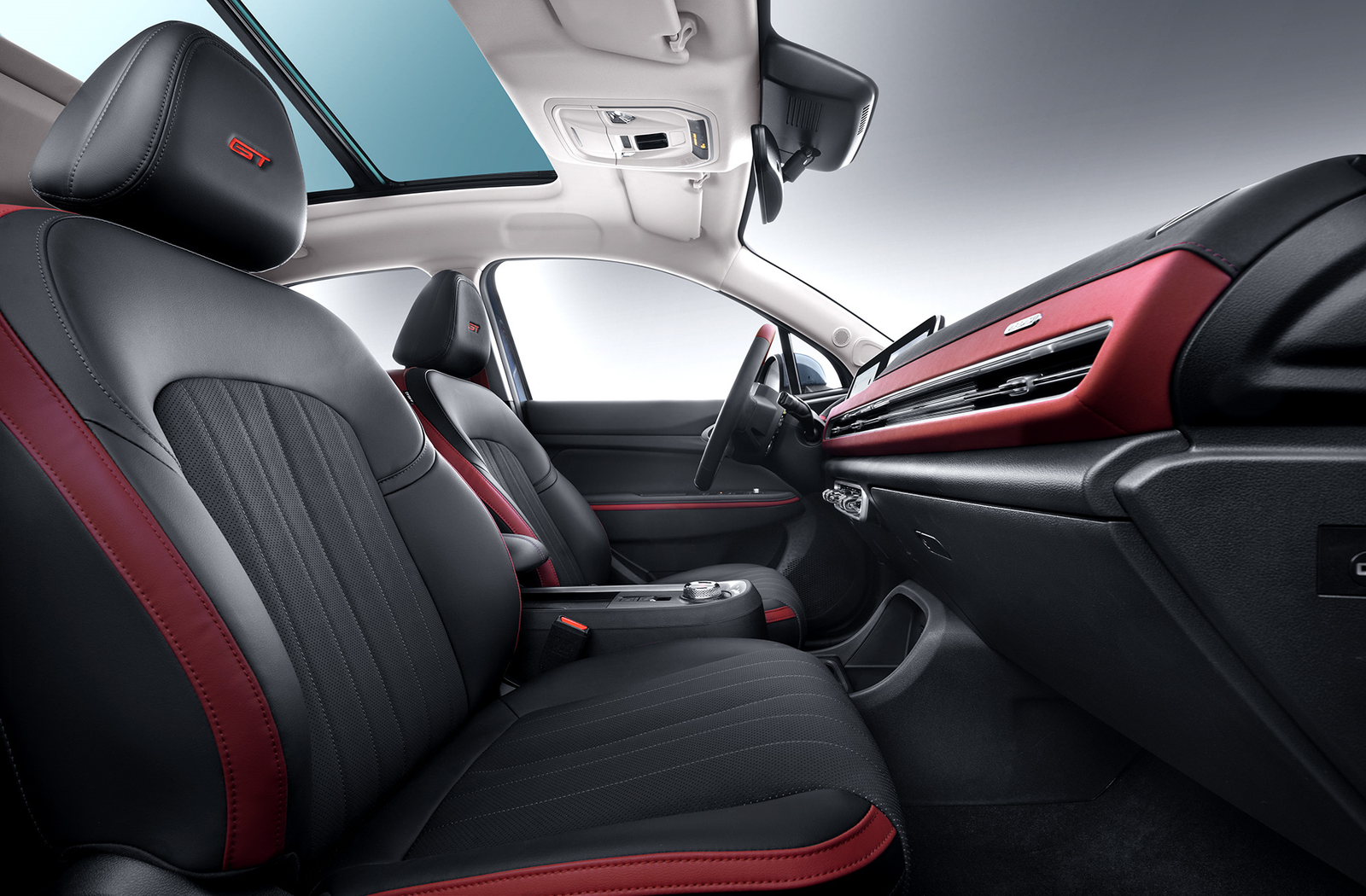 Interior Ora 03 eléctrico